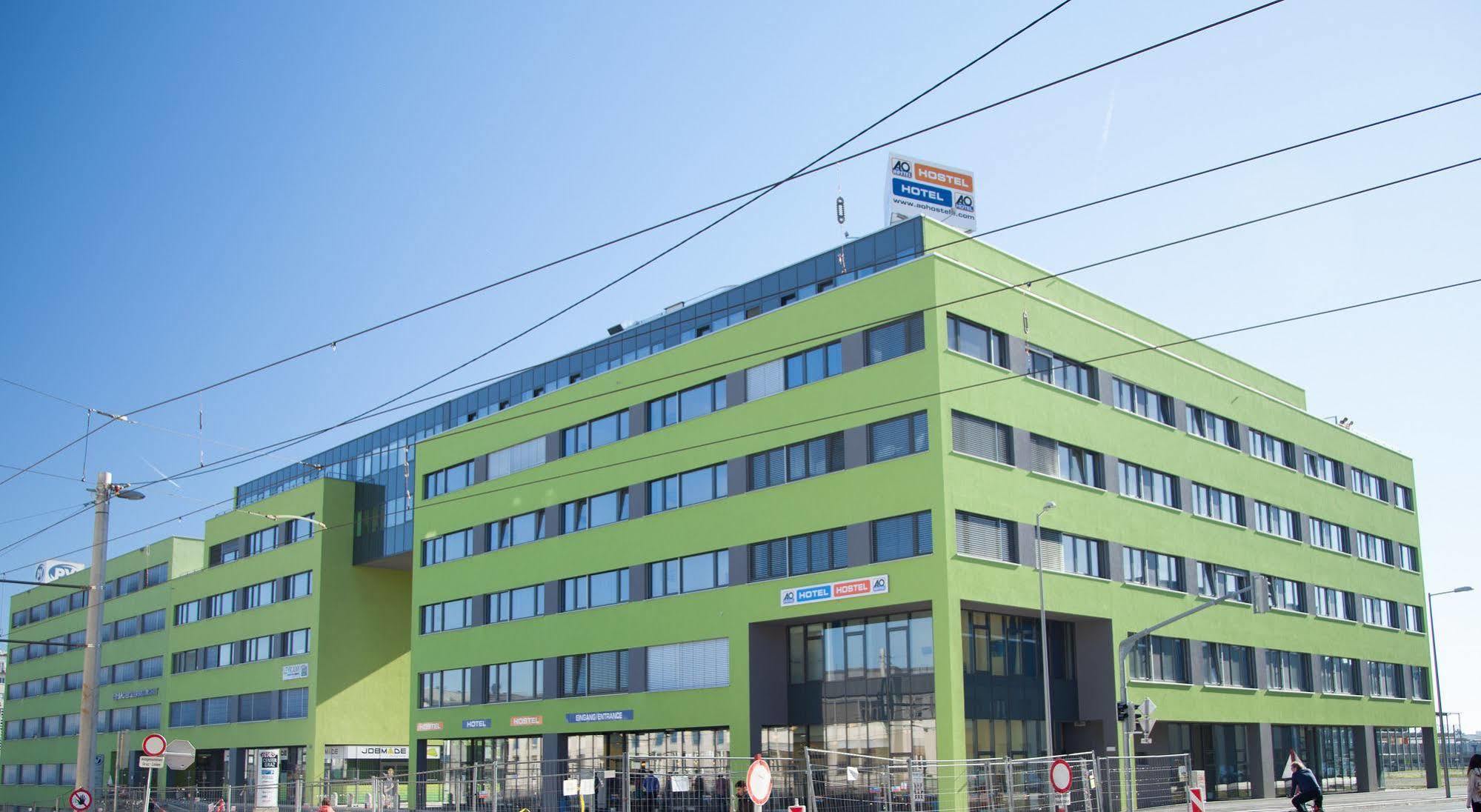 A Pousada A&O Graz Hauptbahnhof Exterior foto